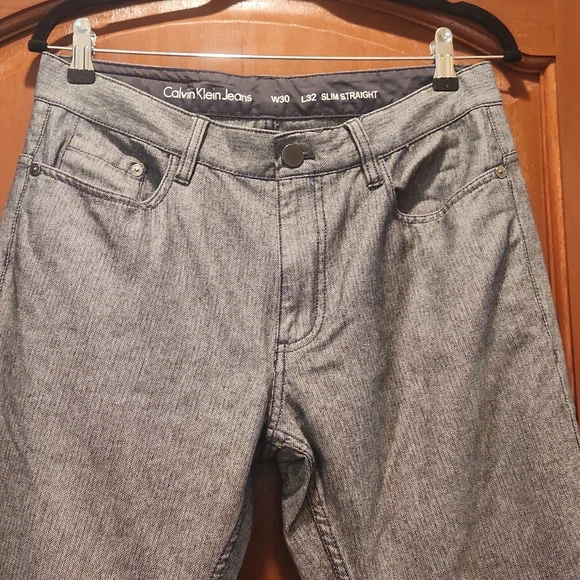 Calvin Klein Jeans Slim Straight W30 L32 Grey - Picture 3 of 15